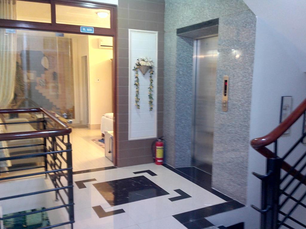 Sakura Hotel Вунгтау Экстерьер фото